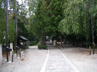 竈神社境内